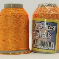 Leylak 20 gr Polyester İpliği 742 Leylak 20 gr Polyester İpliği 742